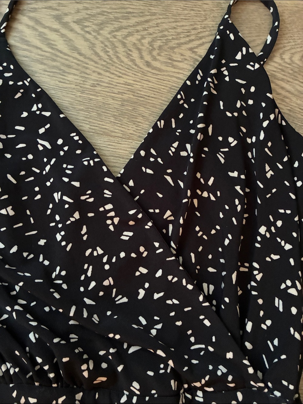 Women’s Black Printed Wide-Leg Jumpsuit with Tie Waist - Picture 2 of 7